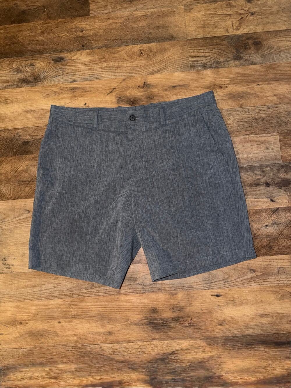 Perry Ellis men’s stretch shorts